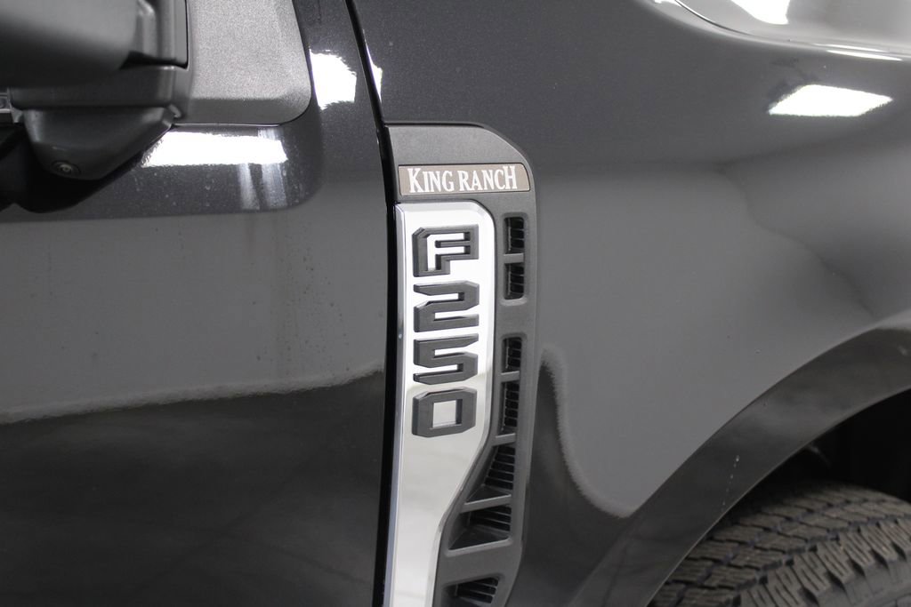 New 2026 Ford F250 King Ranch w/ FX4 Off-Road Package image 11