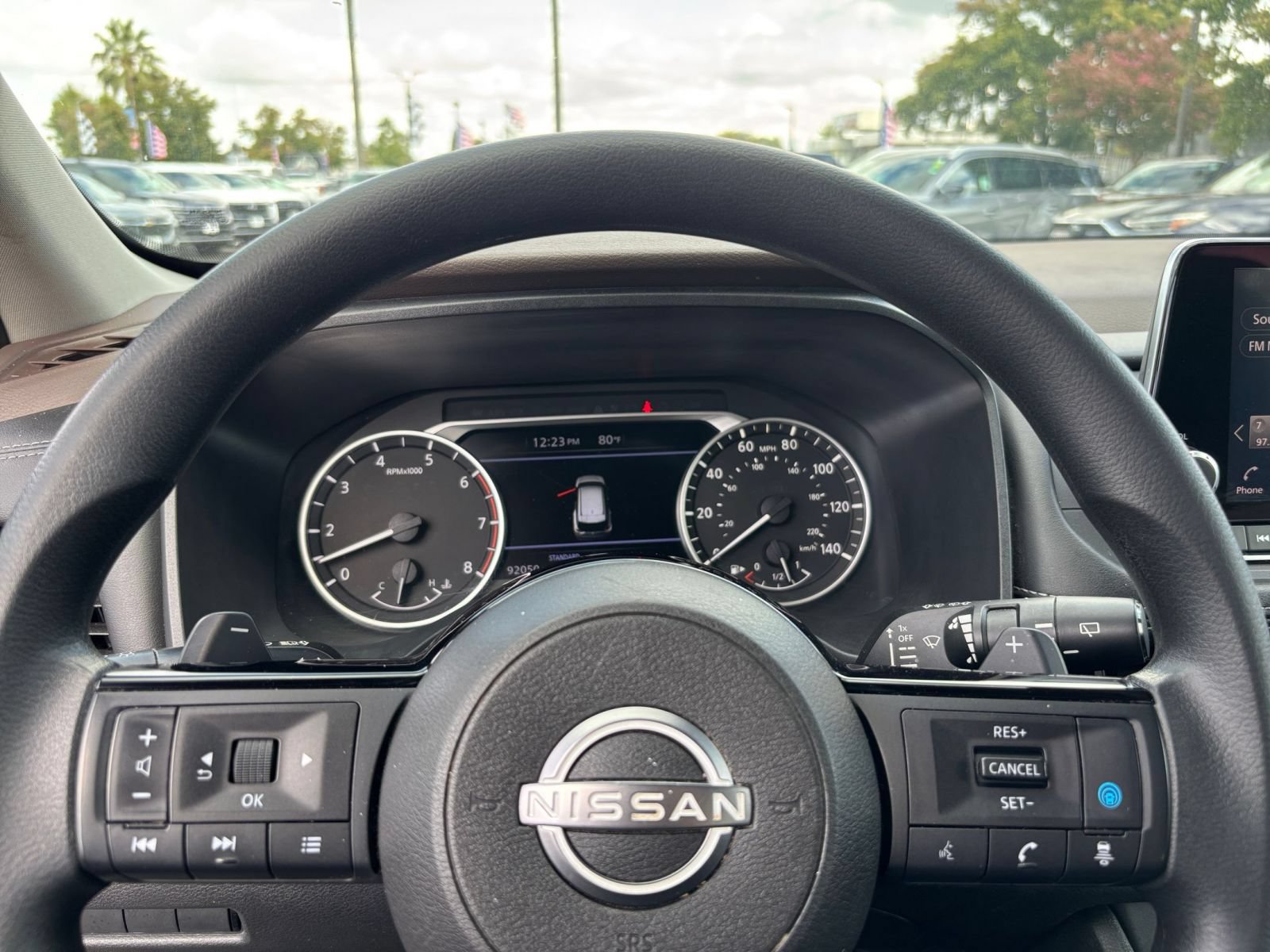 Used 2022 Nissan Rogue SV FWD image 24