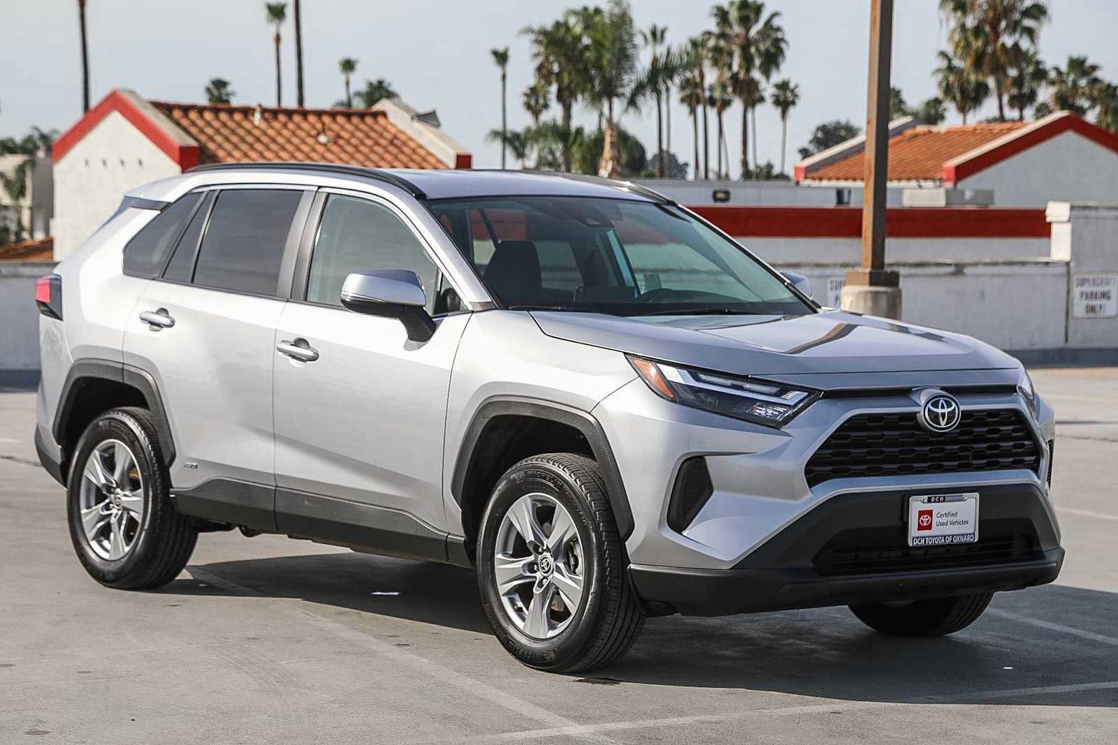 Certified 2025 Toyota RAV4 XLE image 5
