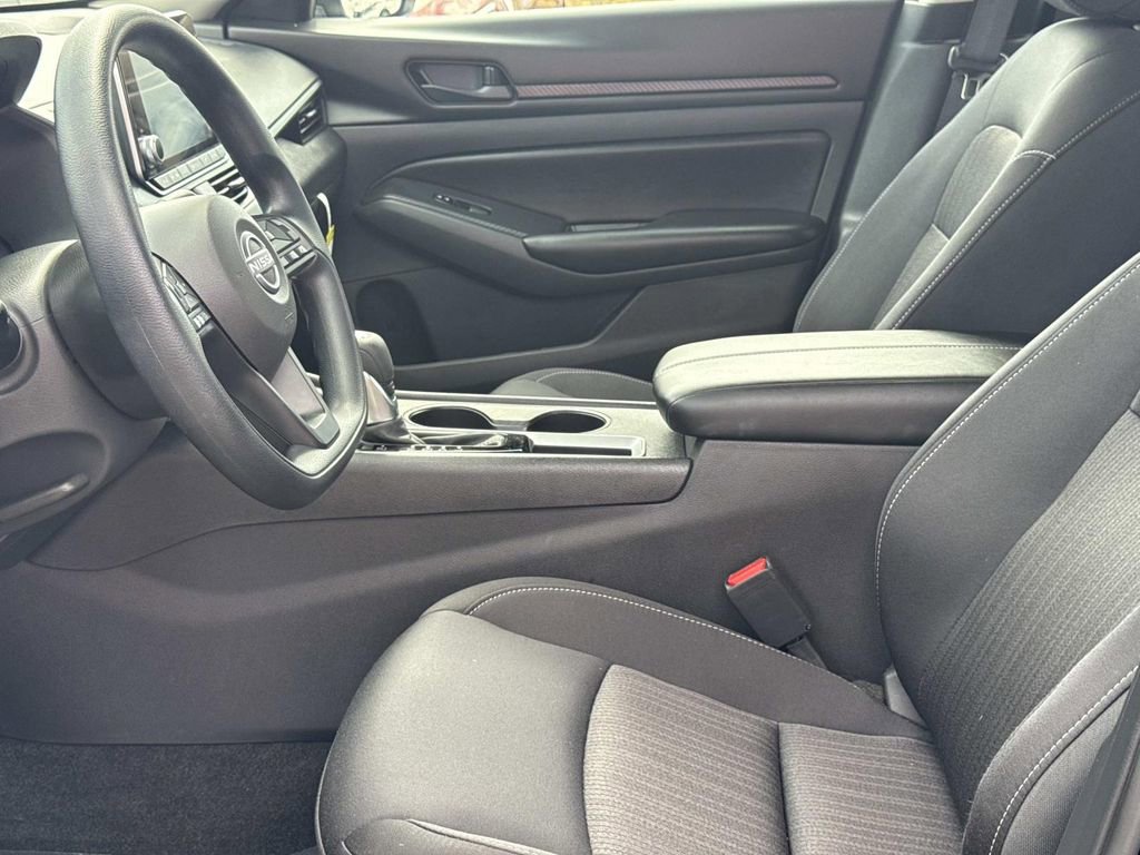 Certified 2025 Nissan Altima 2.5 S image 19