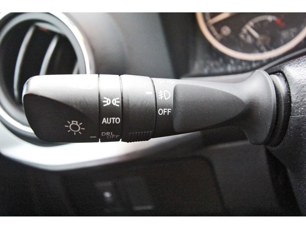 Used 2021 Toyota Tacoma SR5 image 16