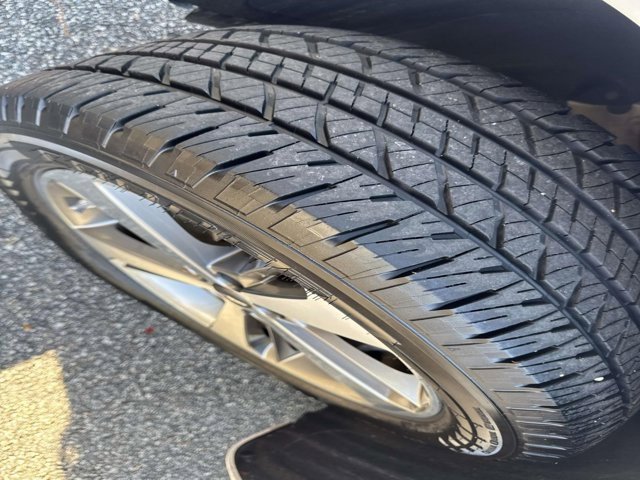 Used 2022 Genesis GV80 2.5T w/ Prestige Package 05 image 32