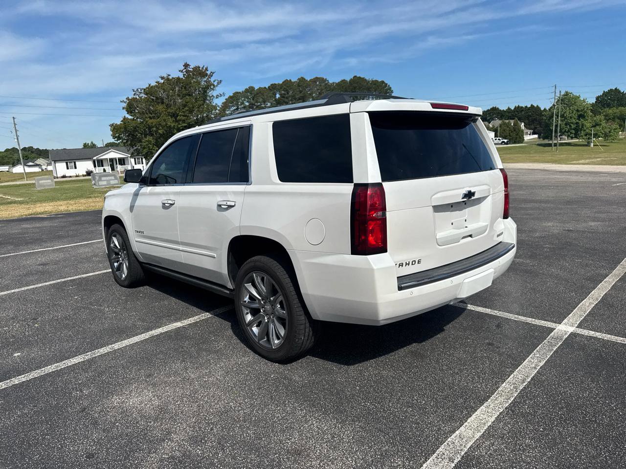 Used 2017 Chevrolet Tahoe Premier AWD/4WD image 9