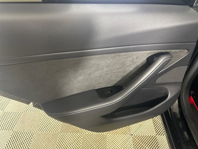 Used 2020 Tesla Model 3 Performance image 10
