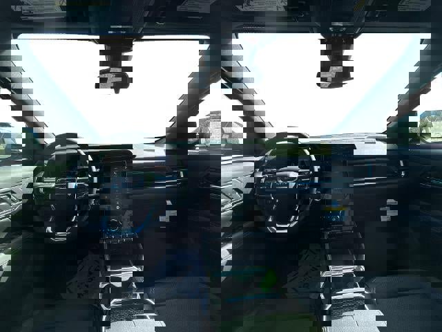 New 2026 GMC Terrain Elevation w/ Elevation Premium Package AWD/4WD image 20