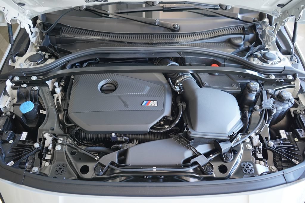 Used 2026 BMW M235i xDrive w/ Technology Package AWD/4WD image 22