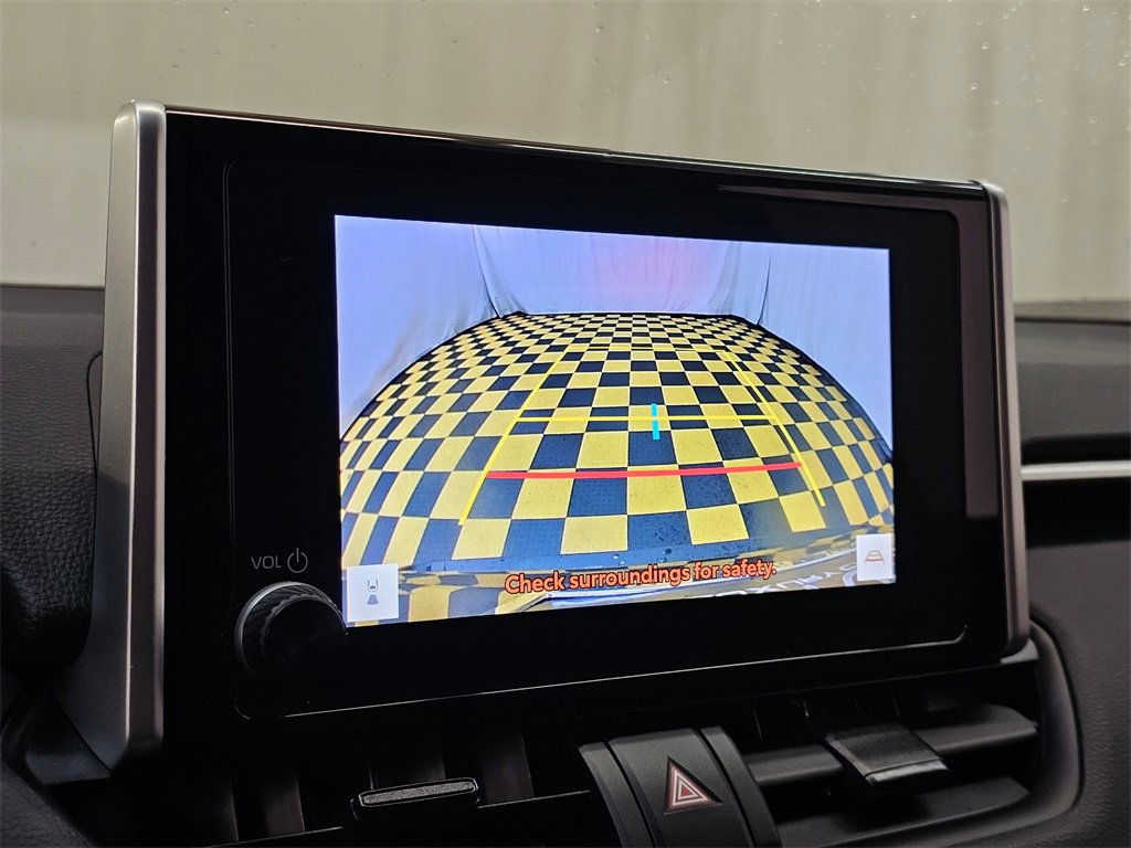 Used 2023 Toyota RAV4 LE image 27