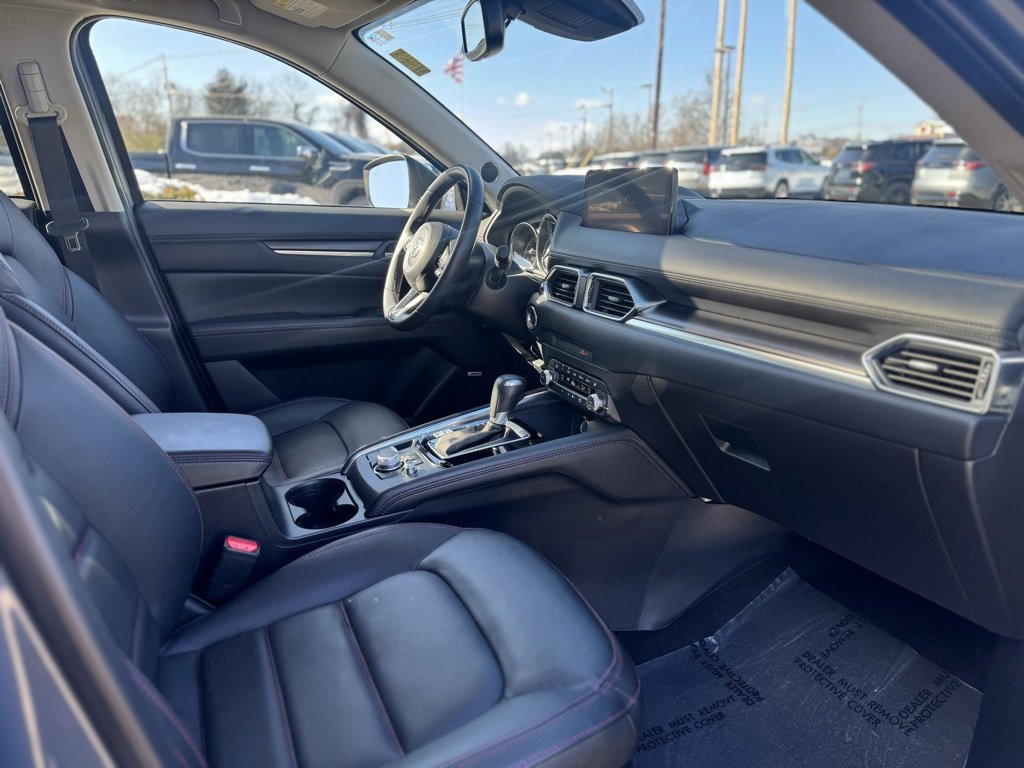 Used 2024 MAZDA CX-5 Carbon Edition image 11