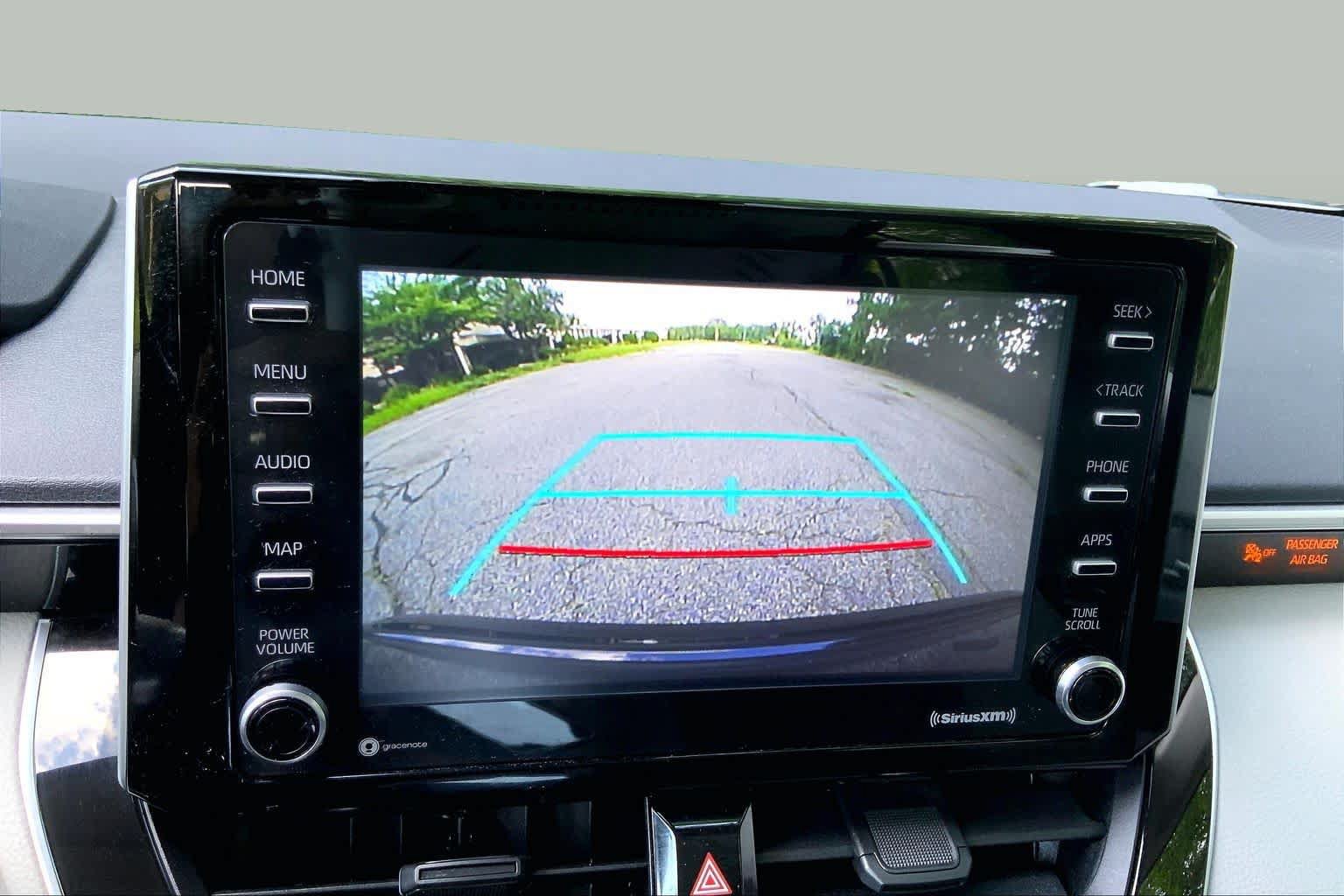 Used 2021 Toyota Corolla LE FWD image 29