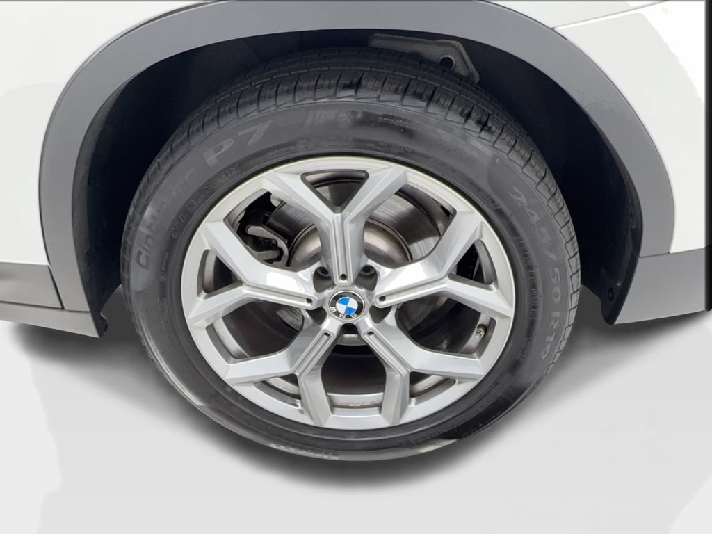 Used 2024 BMW X3 sDrive30i w/ Premium Package RWD image 12