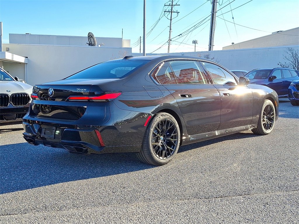 New 2026 BMW 760i xDrive w/ Executive Package image 7