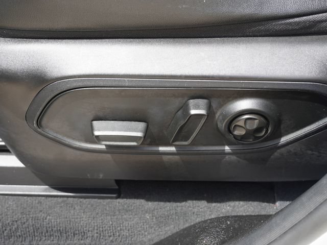 Used 2023 Jeep Grand Cherokee L Limited AWD/4WD image 20