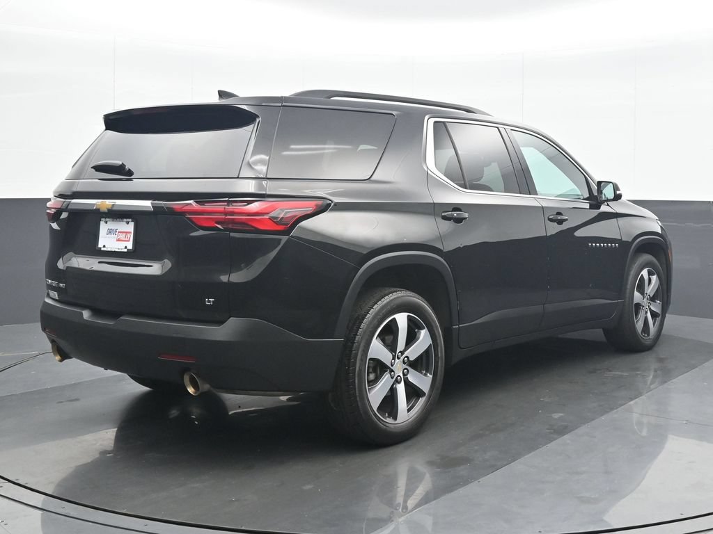 Used 2023 Chevrolet Traverse LT w/ LT Premium Package AWD/4WD image 6