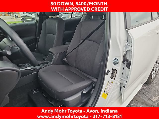 Used 2025 Toyota Corolla LE image 9