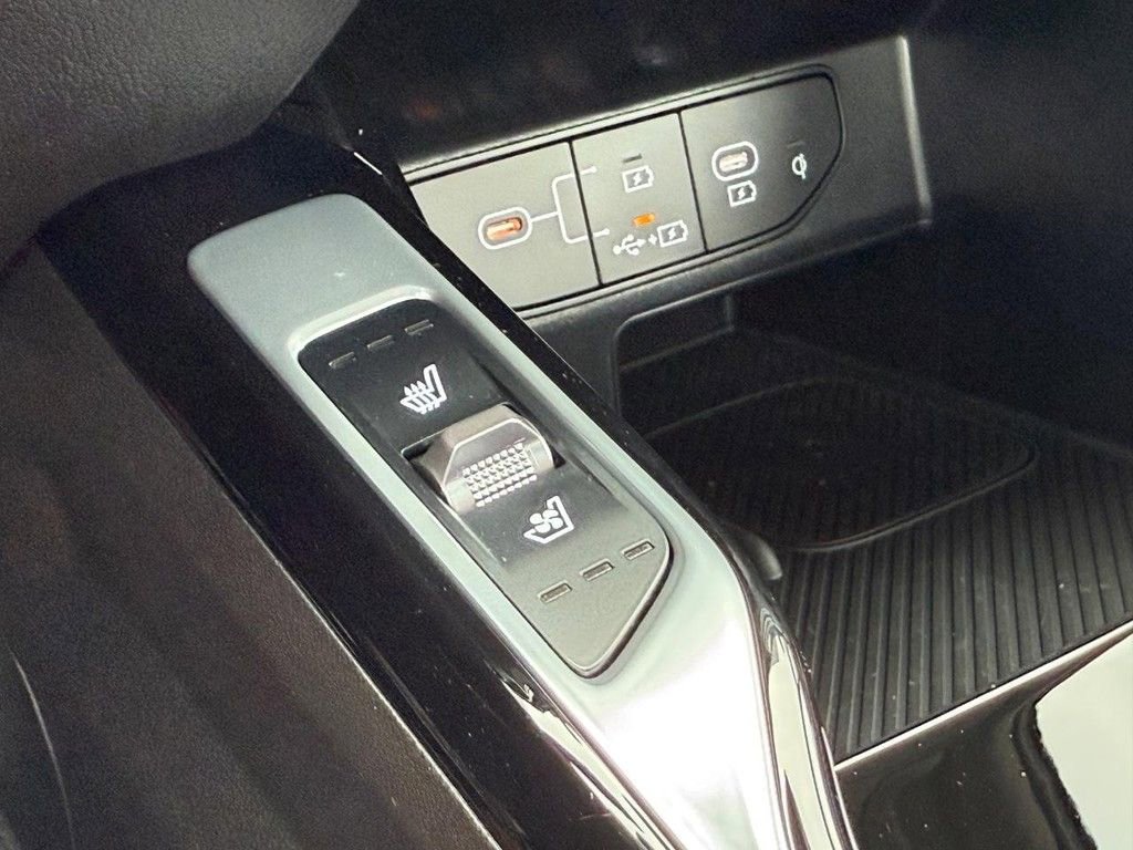 New 2026 Kia Sorento SX image 16