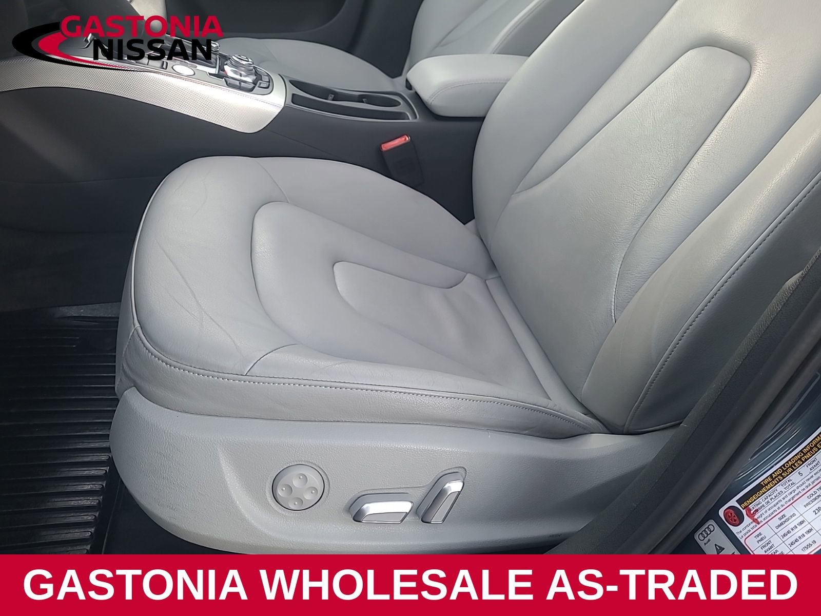 Used 2016 Audi A4 Premium image 26