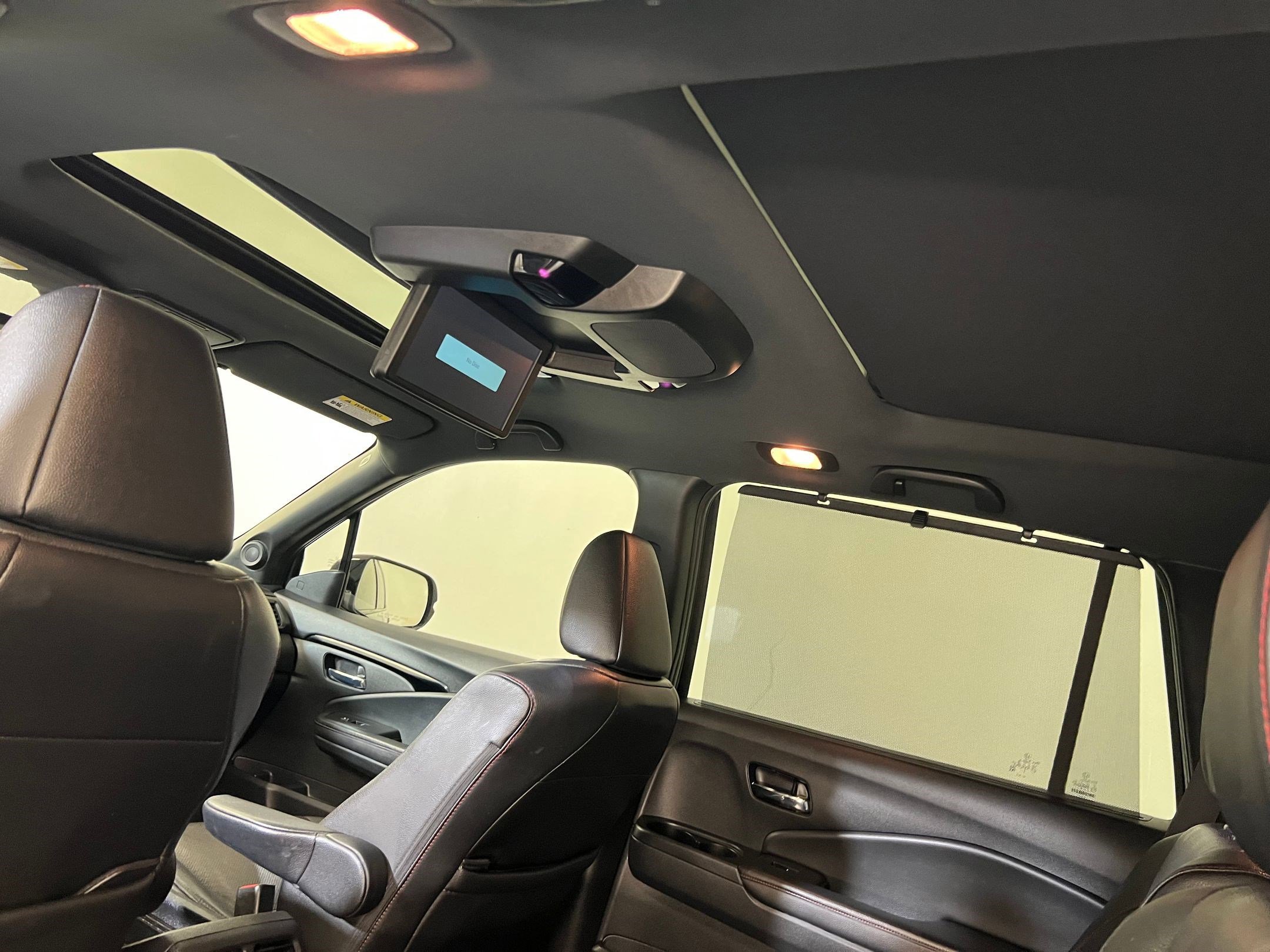 Used 2020 Honda Pilot Black Edition image 13