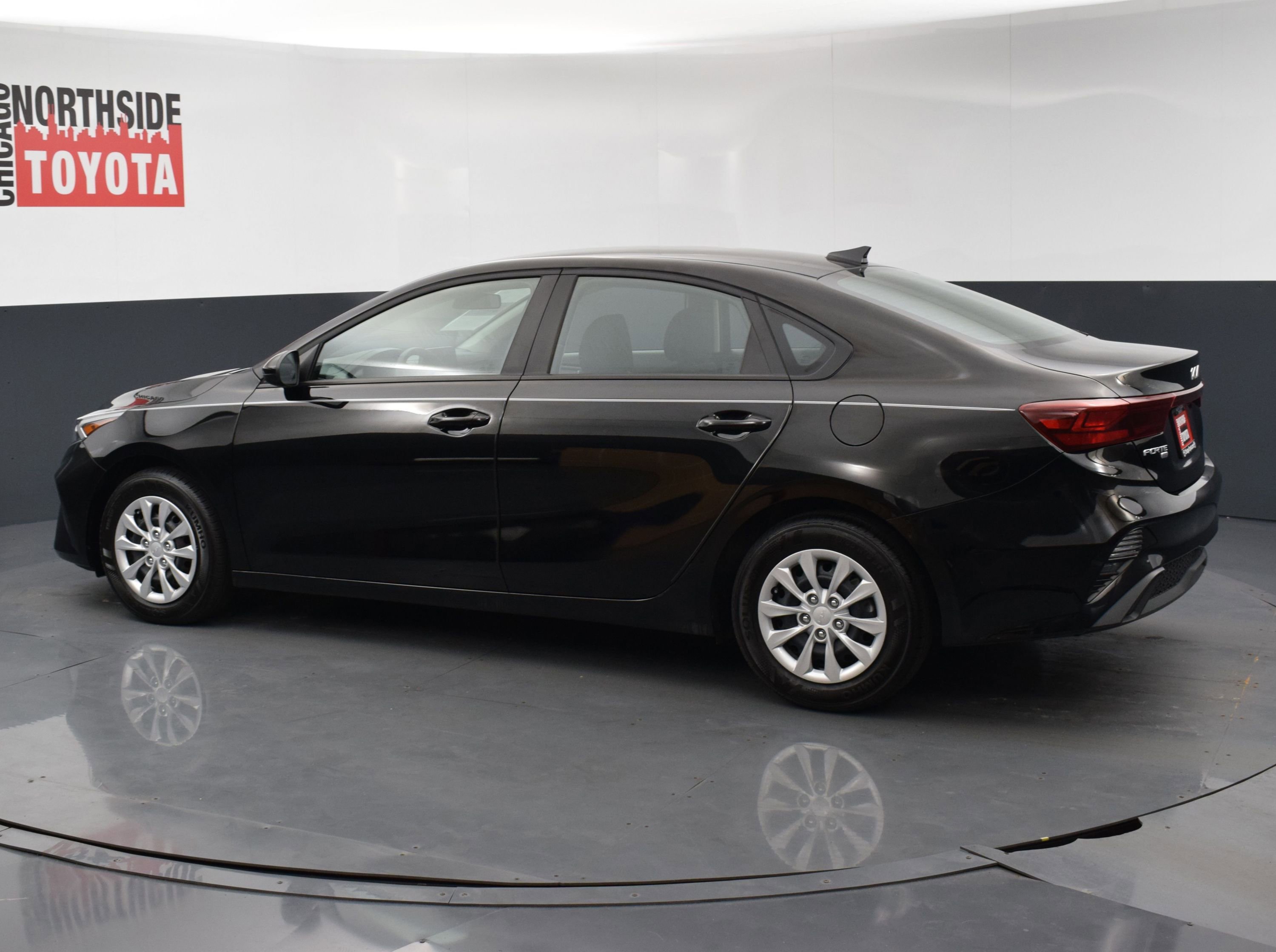 Used 2024 Kia Forte LX FWD video 2
