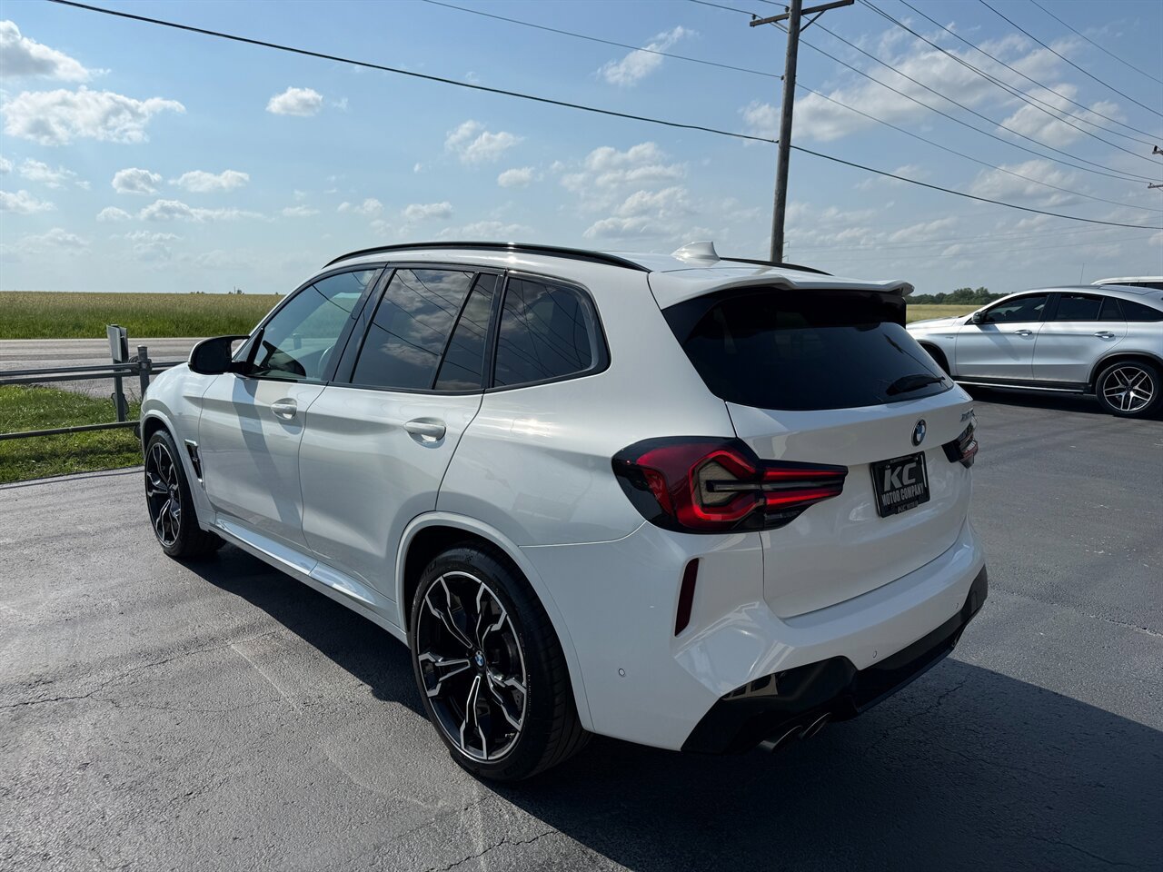 Used 2023 BMW X3 M AWD/4WD image 10