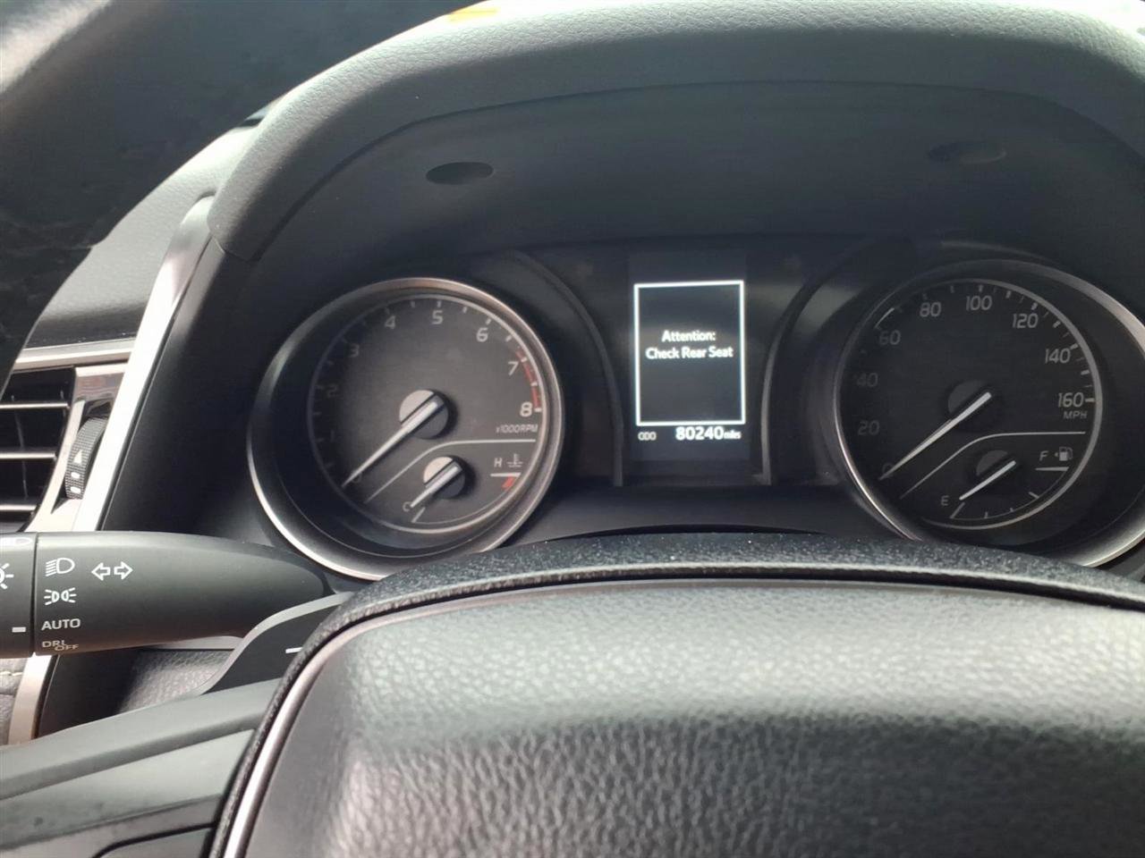 Used 2023 Toyota Camry SE w/ Cold Weather Package image 17