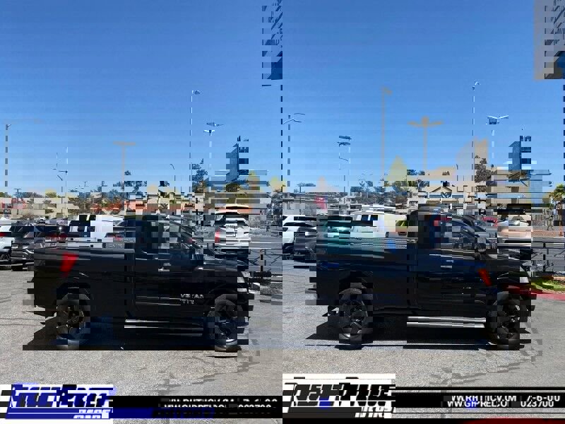 Used 2008 Nissan Titan LE w/ Tow Pkg image 7