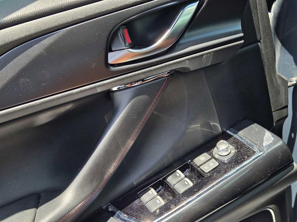 Used 2021 MAZDA CX-9 Carbon Edition FWD image 22