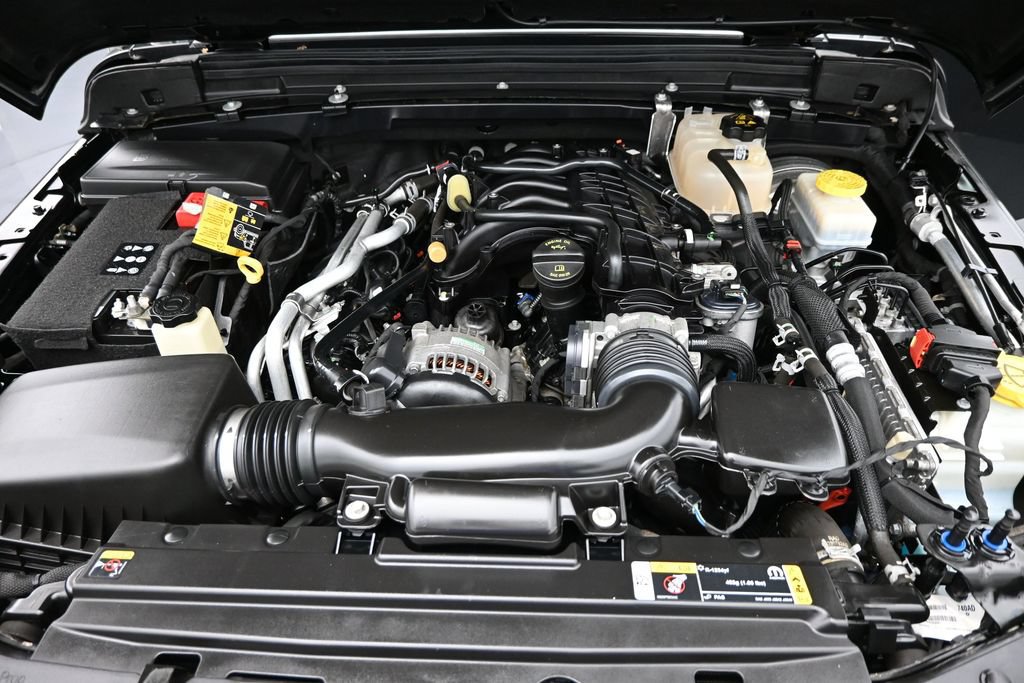 Used 2022 Jeep Wrangler Unlimited Sport AWD/4WD image 13