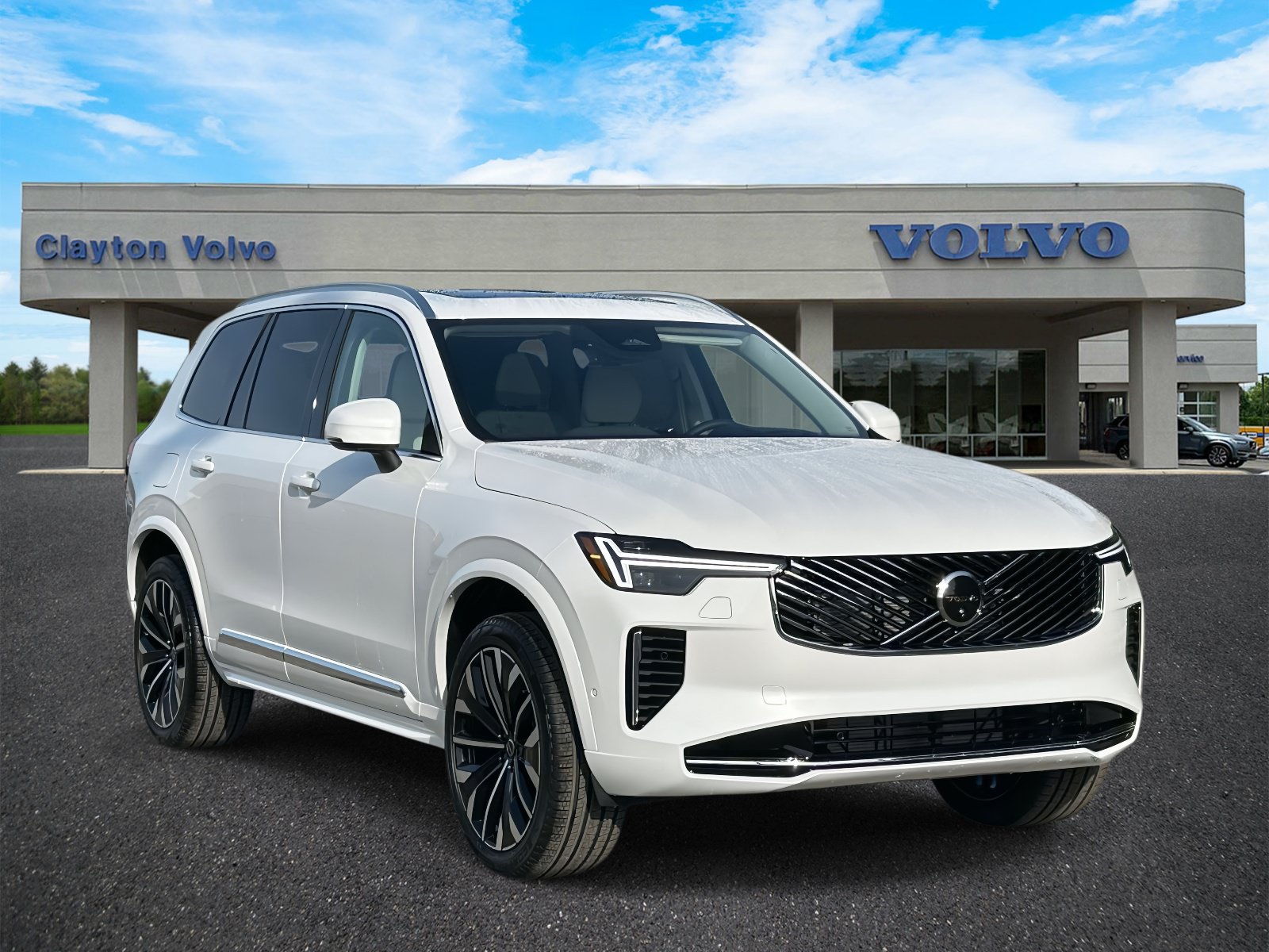 New 2026 Volvo XC90 B6 Ultra w/ Protection Package
