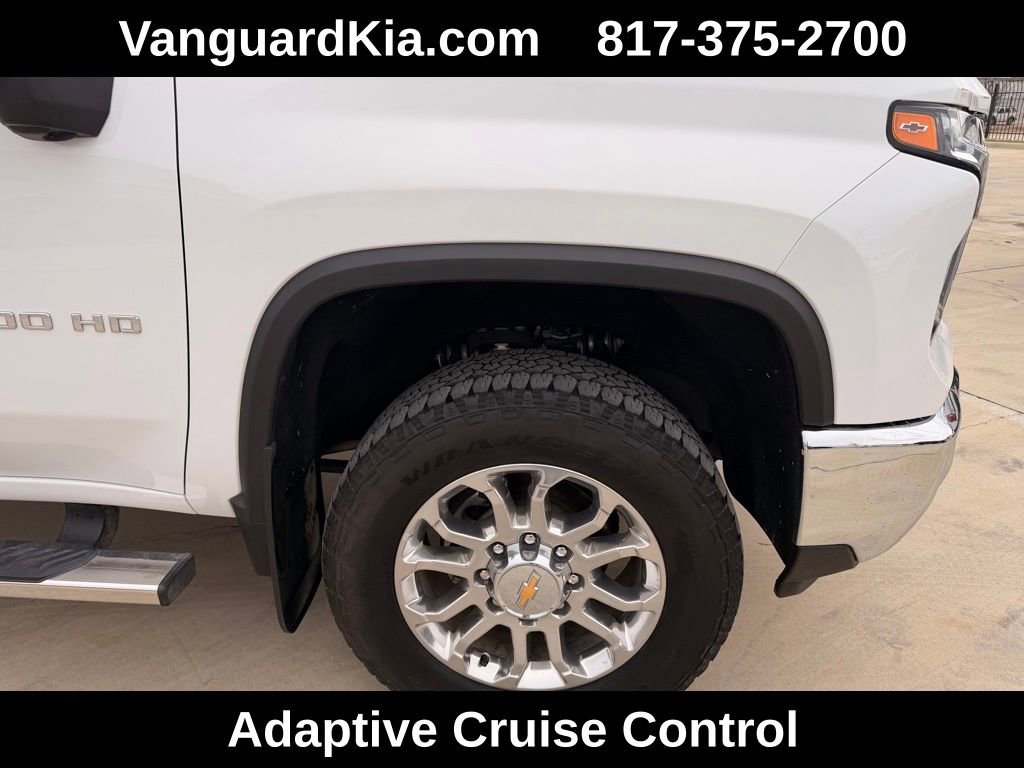 Used 2025 Chevrolet Silverado 2500 LTZ w/ LTZ Premium Package image 11