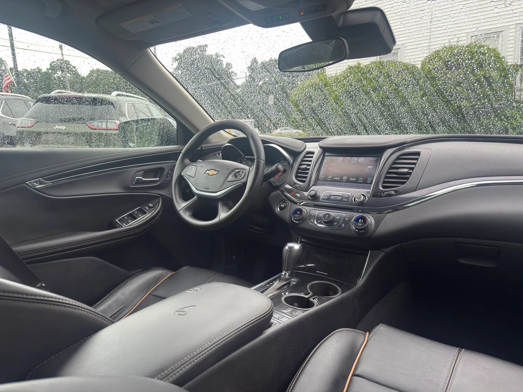 Used 2017 Chevrolet Impala Premier FWD image 30
