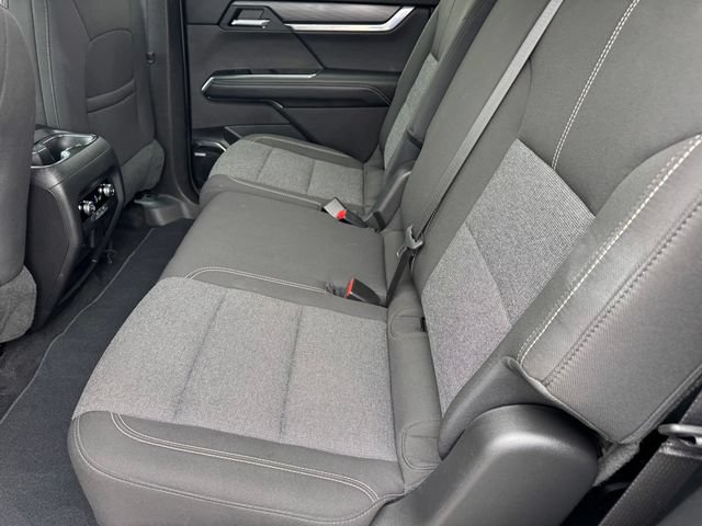Certified 2025 GMC Acadia Elevation AWD/4WD image 11