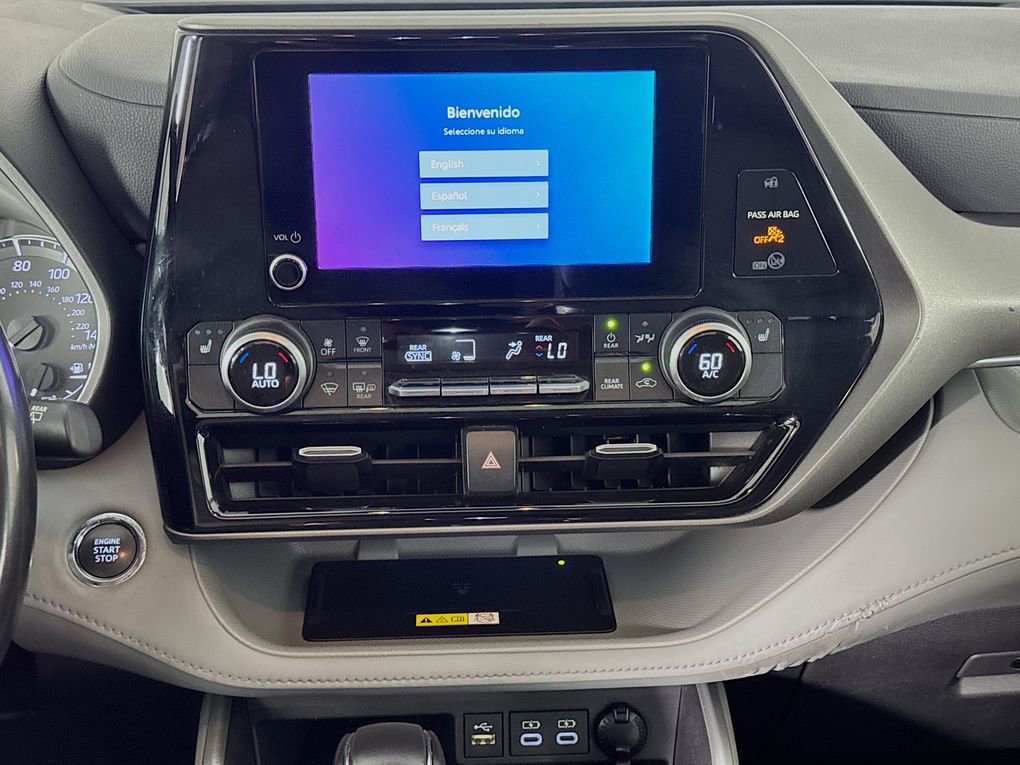 Used 2023 Toyota Highlander XLE image 33