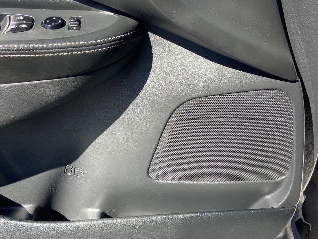 Used 2020 Nissan Murano S w/ Technology Package image 19