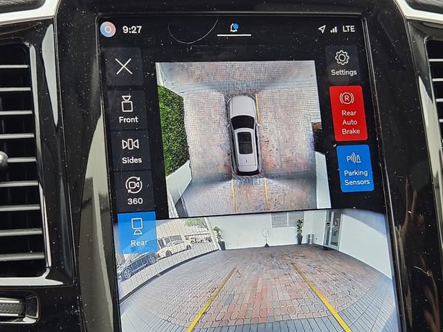 Certified 2024 Volvo XC90 T8 Plus image 27