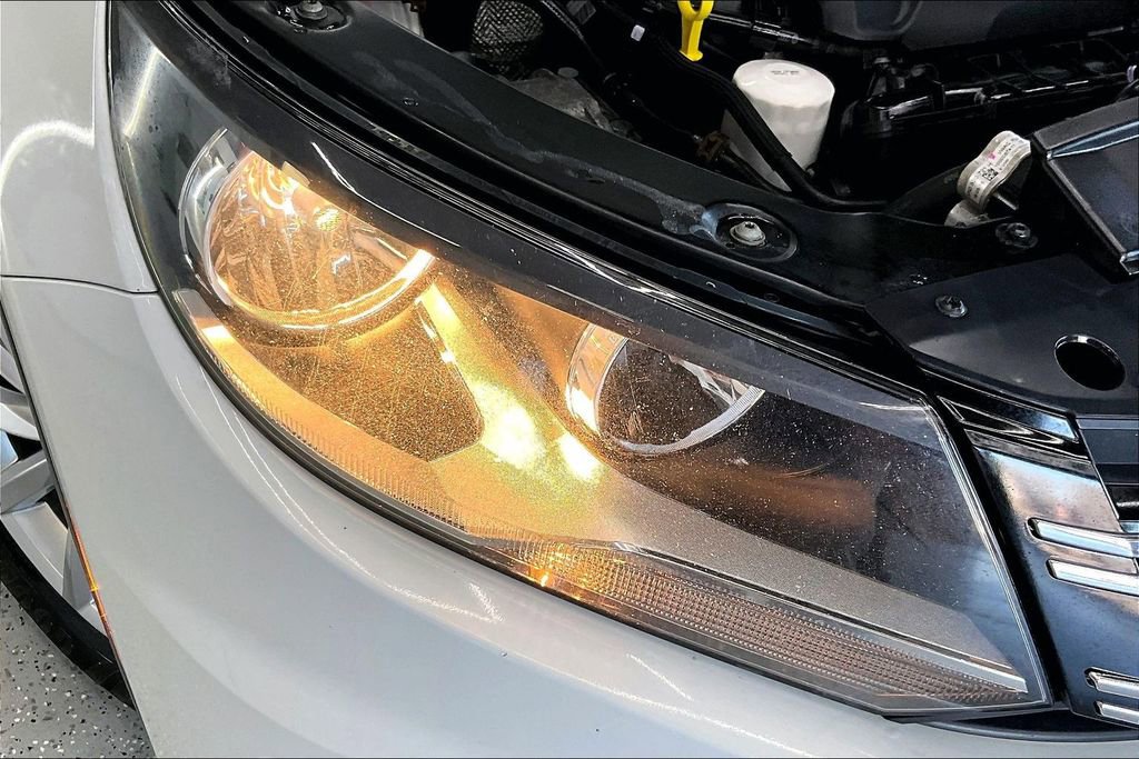 Used 2017 Volkswagen Tiguan Wolfsburg Edition image 34