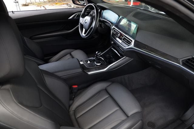Used 2021 BMW 430i Coupe w/ Convenience Package RWD image 17