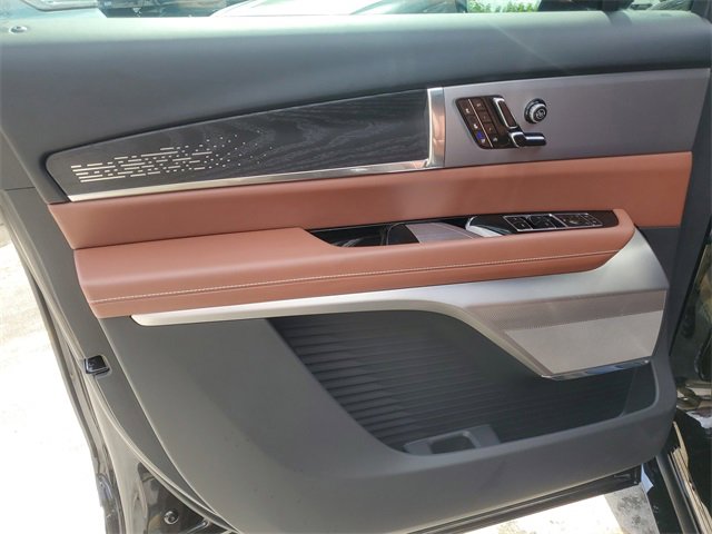 New 2026 Cadillac Vistiq Platinum image 10