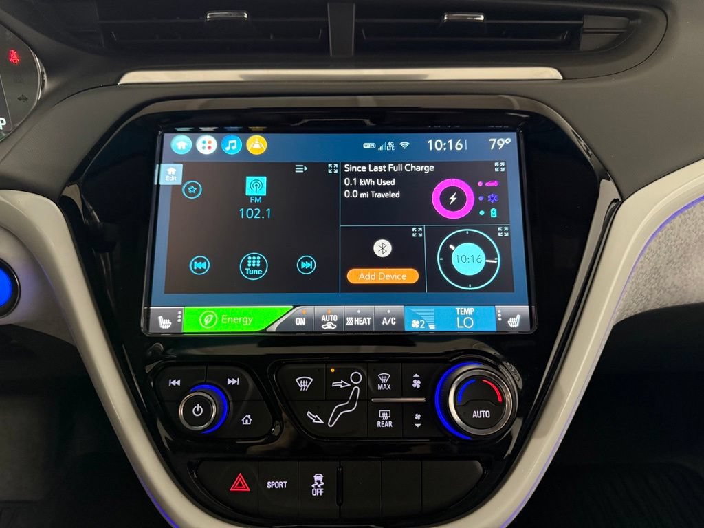 Used 2020 Chevrolet Bolt Premier w/ Infotainment Package FWD image 12