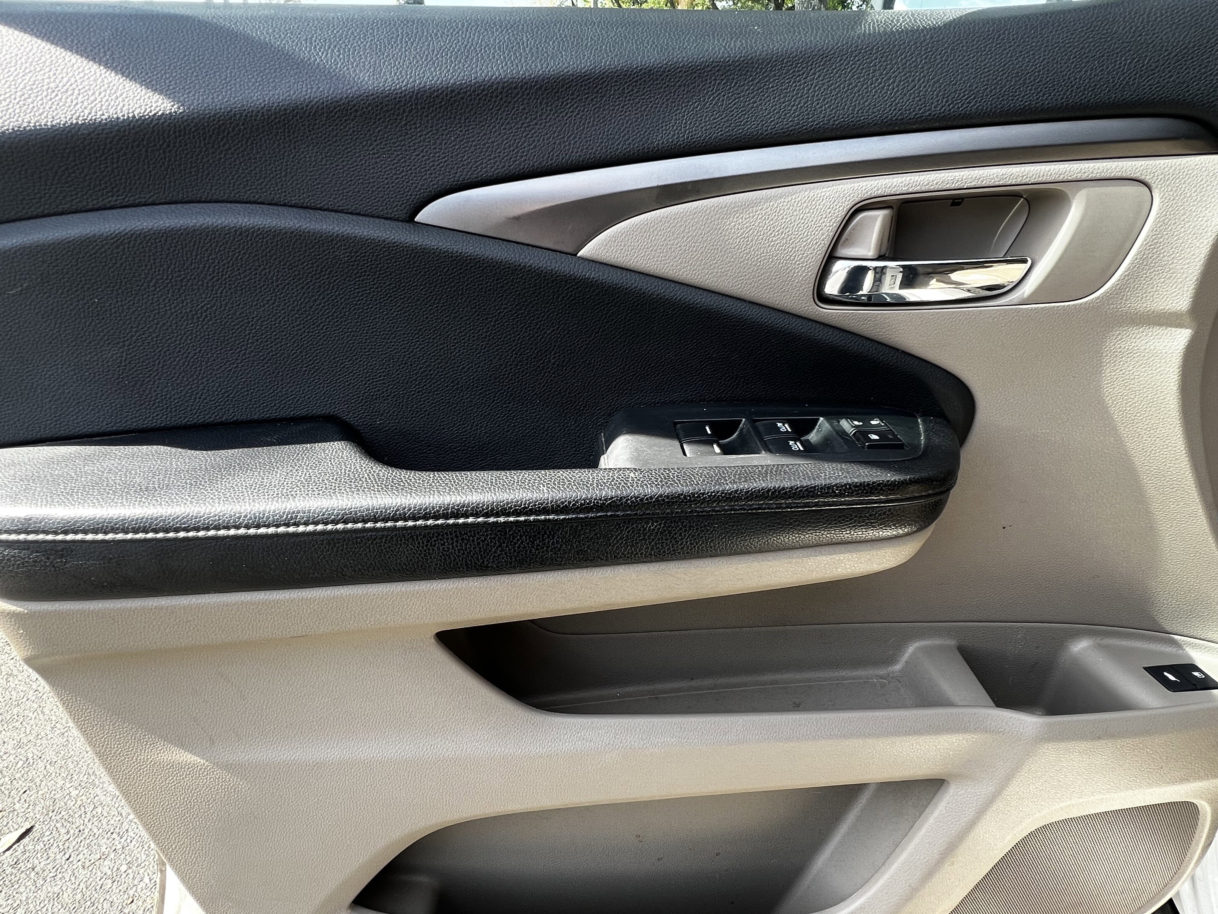 Used 2016 Honda Pilot EX-L image 13