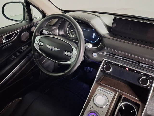 Used 2021 Genesis GV80 2.5T w/ Prestige Package 05 RWD image 17