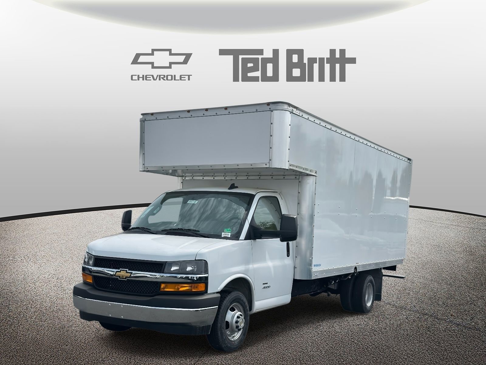 New 2025 Chevrolet Express 4500 Extended w/ Power Convenience Package image 4