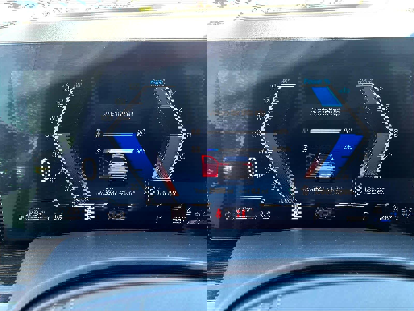 Used 2024 BMW X5 xDrive50e w/ Premium Package image 22