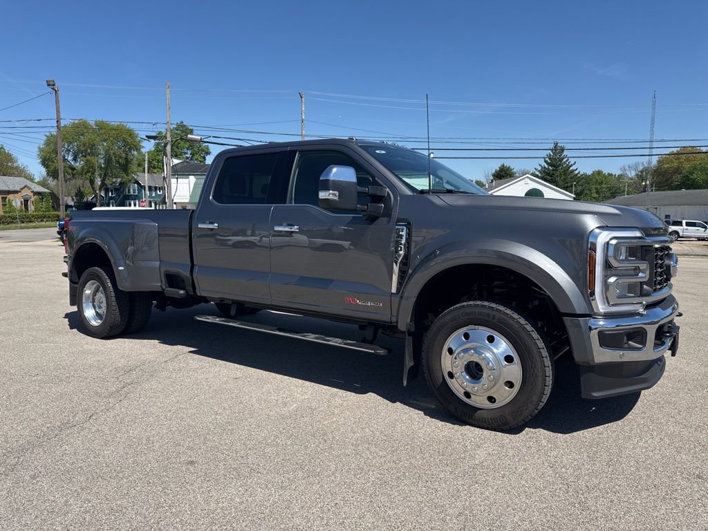 Used 2025 Ford F450 Lariat w/ Lariat Ultimate Package AWD/4WD image 4