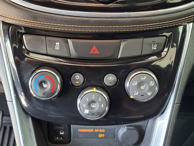 Used 2018 Chevrolet Trax Premier w/ Midnight Edition image 21