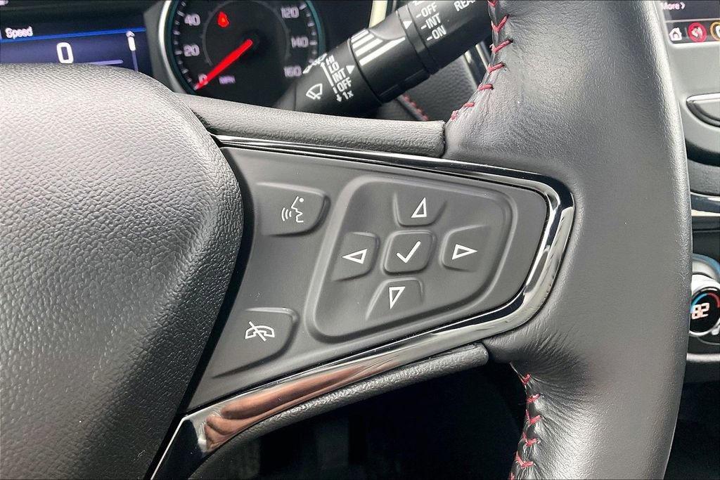 Used 2022 Chevrolet Equinox RS w/ LPO, Floor Liner Package image 15