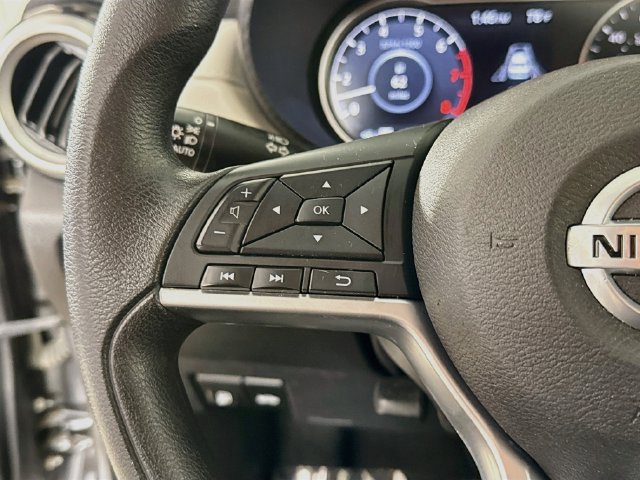 Used 2021 Nissan Versa SV FWD image 13