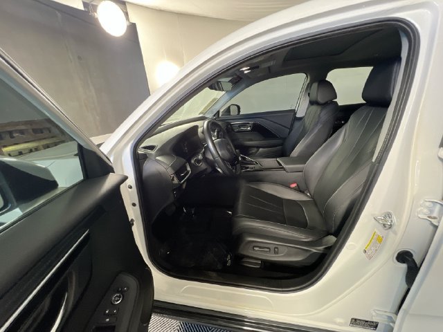 Used 2025 Acura ADX FWD image 14