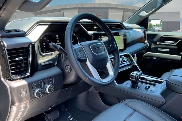 New 2026 GMC Sierra 1500 Denali w/ Denali Reserve Package AWD/4WD image 7