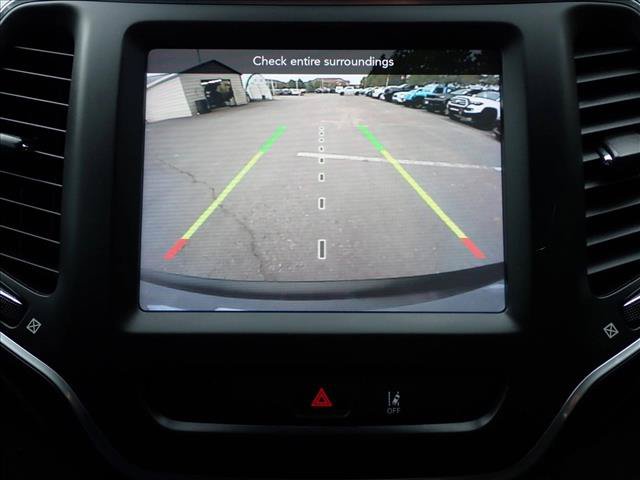 Used 2022 Jeep Cherokee Latitude Lux AWD/4WD image 18