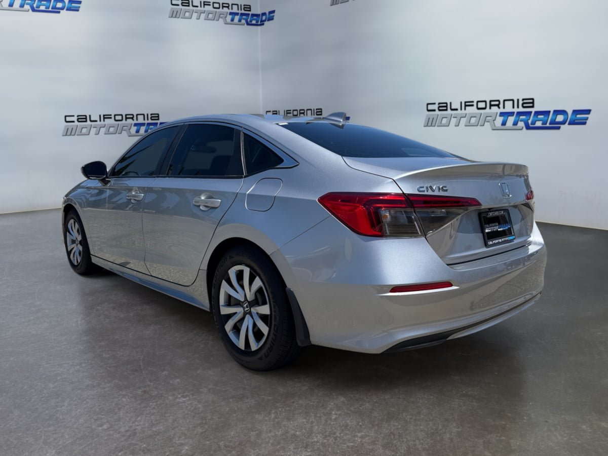 Used 2022 Honda Civic LX image 7